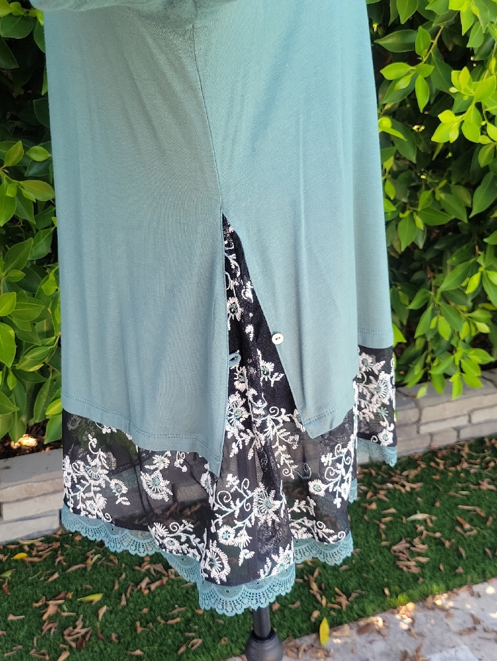 Teal Long-Sleeve Lace Embroidered Hem Women's Tunic Top M - Picture 10 of 12